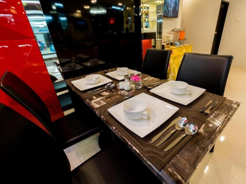Euro Luxury Pavillion Pratunam Bangkok Ngoại thất bức ảnh