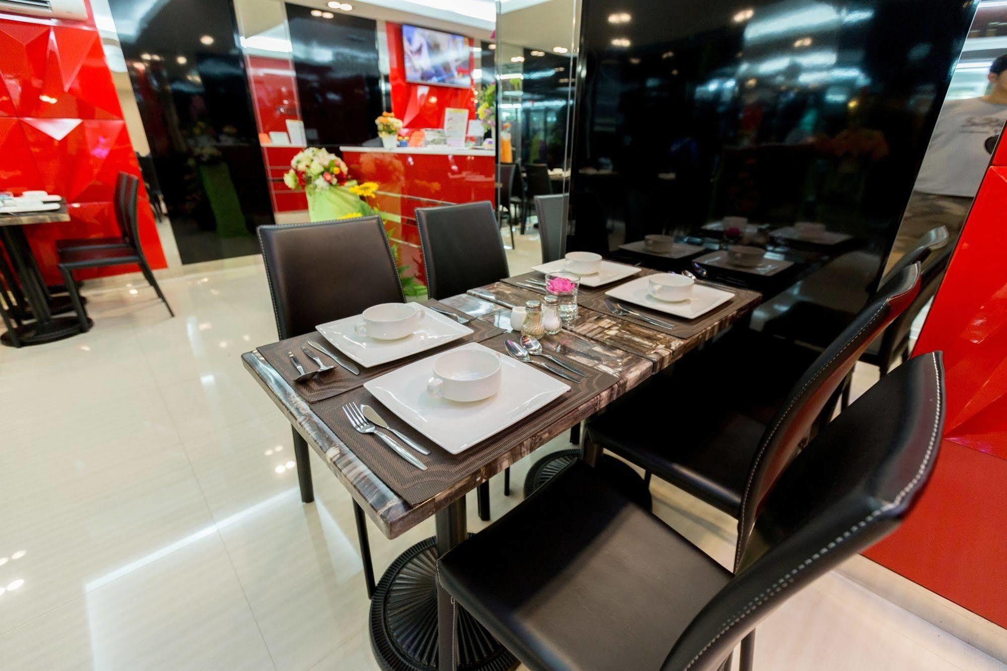 Euro Luxury Pavillion Pratunam Bangkok Ngoại thất bức ảnh